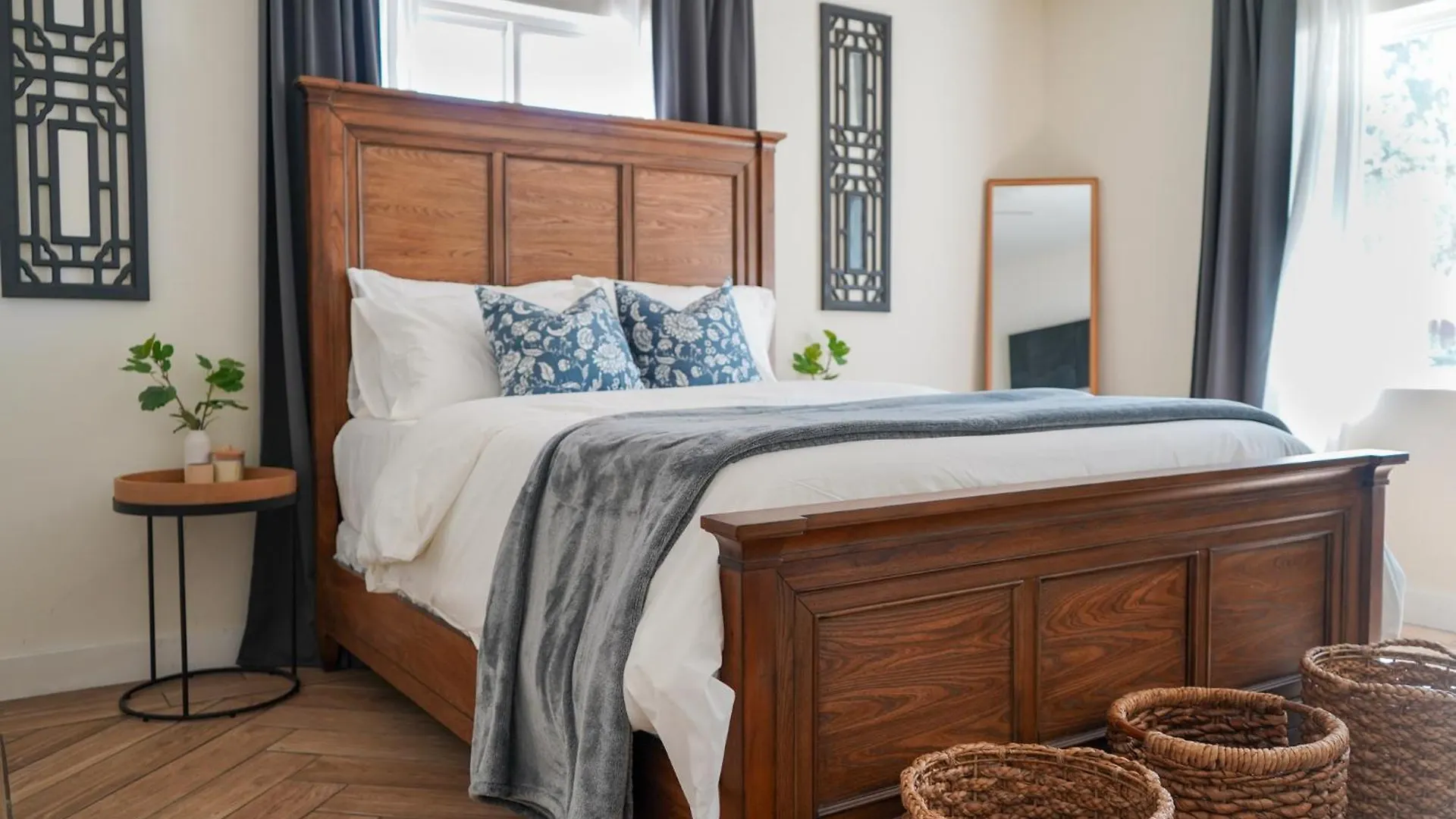Medlock Stays - Your Top Phoenix Home Stay! 0*,  美国