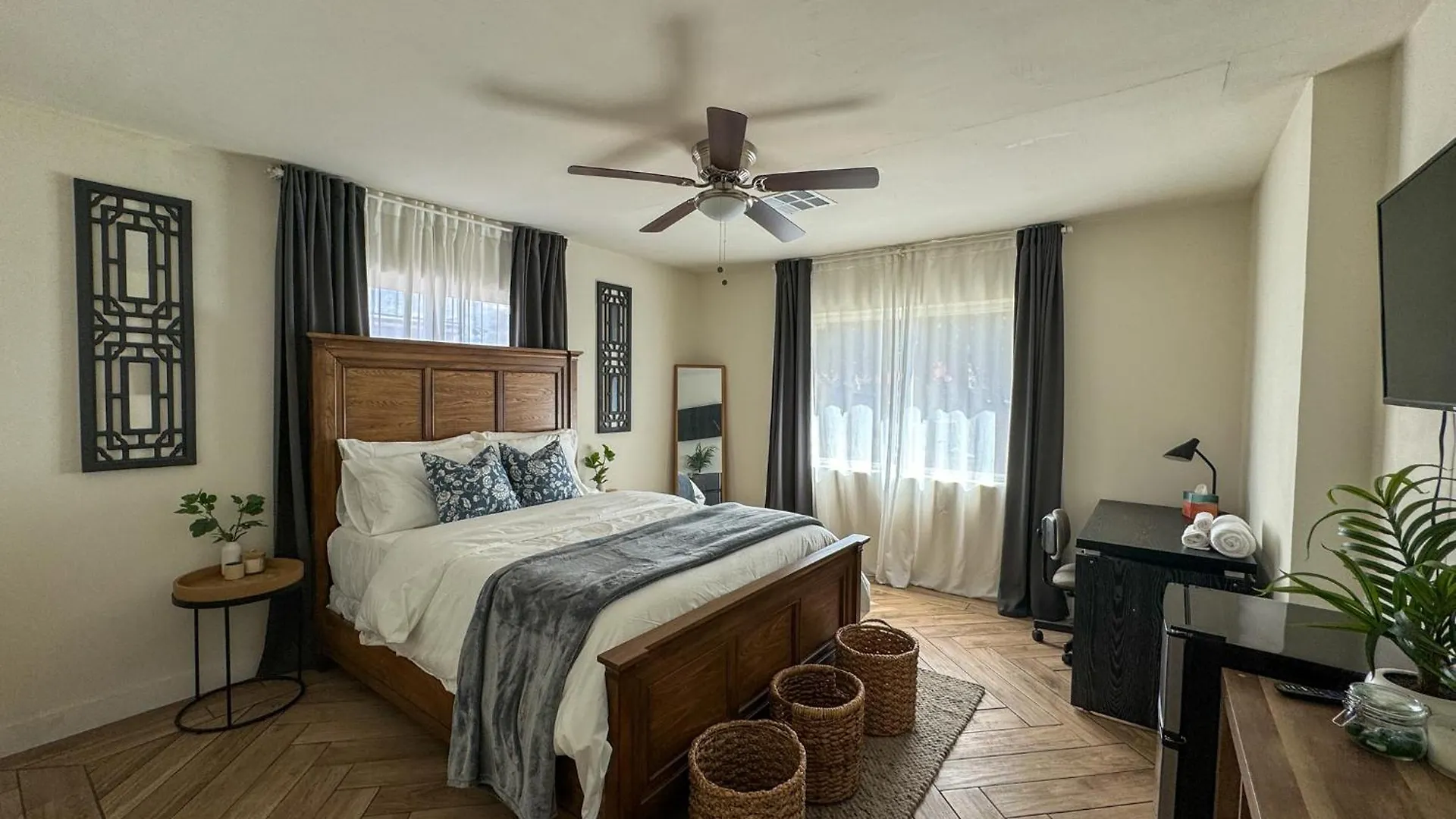 Medlock Stays - Your Top Phoenix Home Stay! 美国